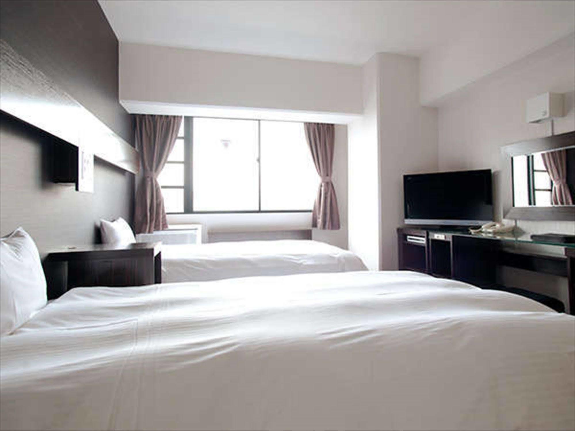 Green Rich Hotels מיאזאקי מראה חיצוני תמונה